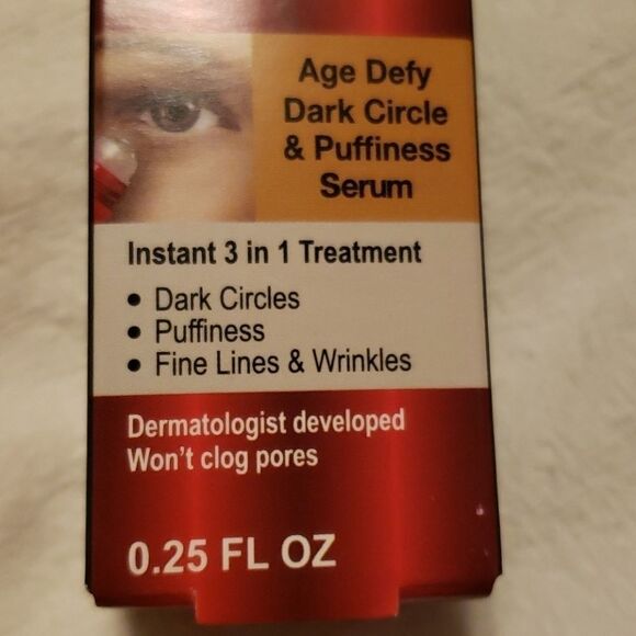 Under eye roll on fine lines and wrinkle serum - Picture 2 of 6